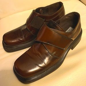 Chunky brown Aldo monk strap men’s shoes. Size 43.